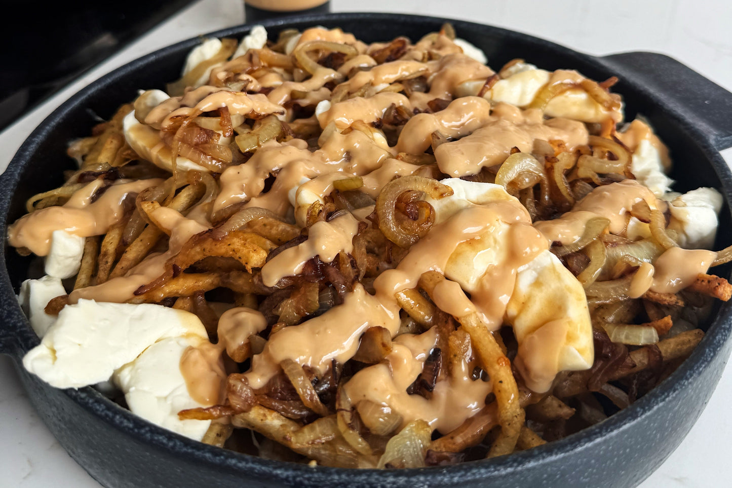 Poutine Soupe à l'oignon